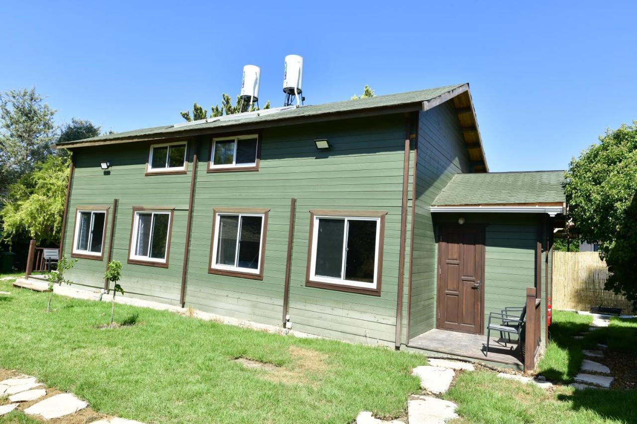 Tzlil Hateva Hosen Exterior foto